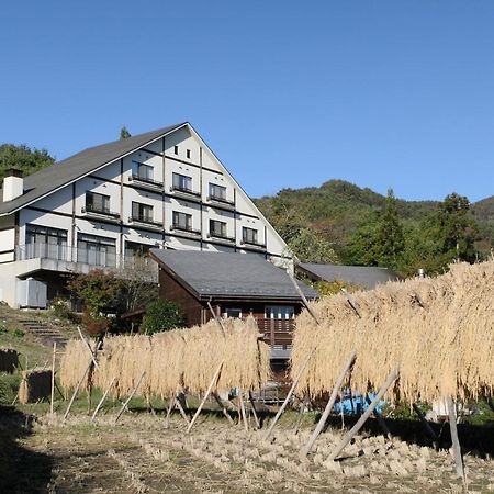 Sanazawa-No-Mori Hotel Numata  Buitenkant foto
