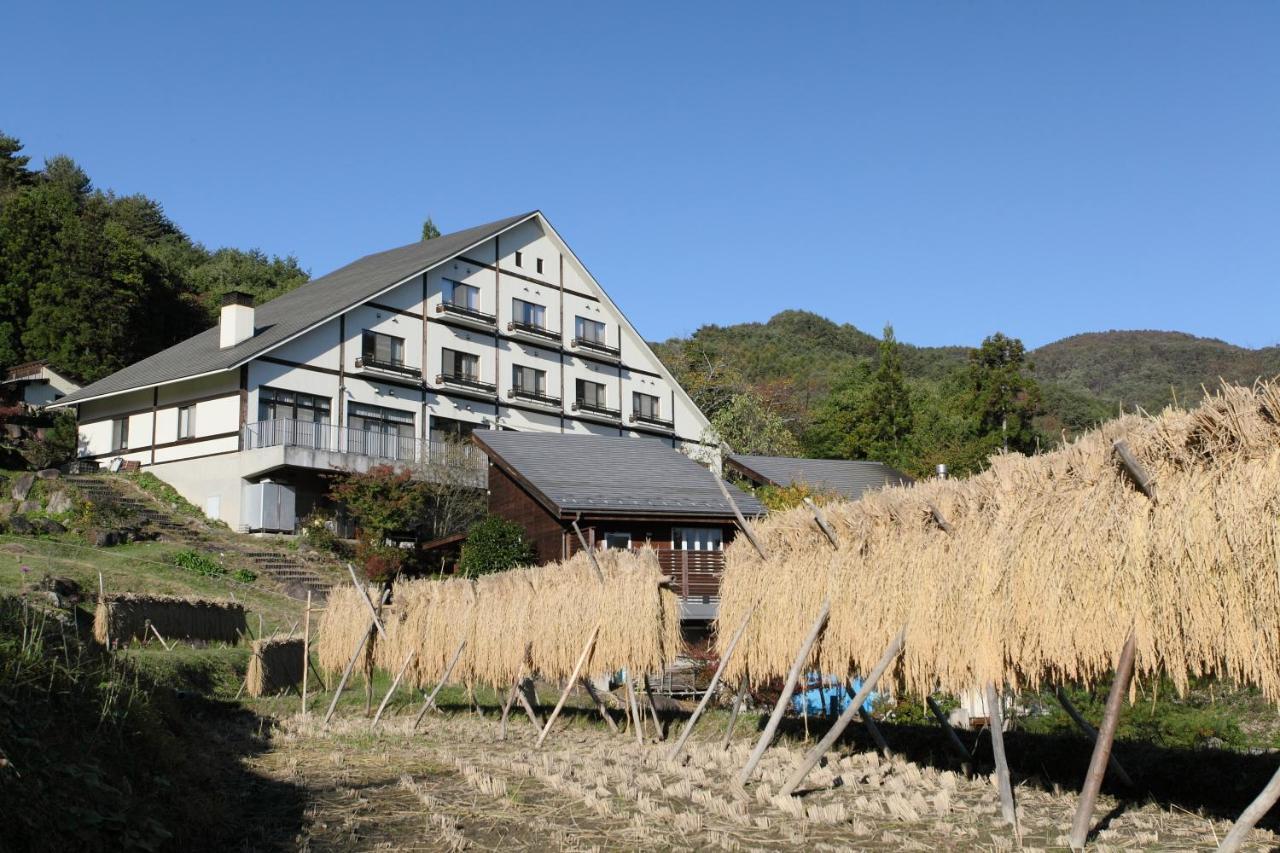 Sanazawa-No-Mori Hotel Numata  Buitenkant foto